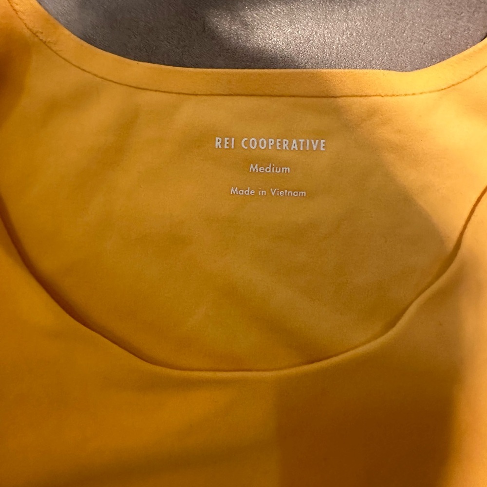 REI Co-Op Take Your Time Bra Top in Rustic Gold -M - Picture 7 of 9